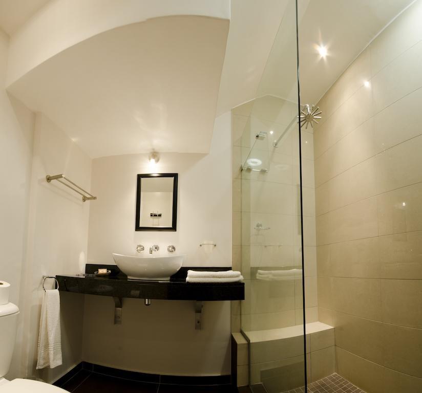 Small Bay Guest House بلوبيرجستراند المظهر الخارجي الصورة