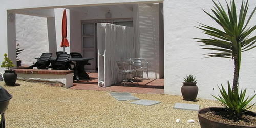 Small Bay Guest House بلوبيرجستراند المظهر الخارجي الصورة